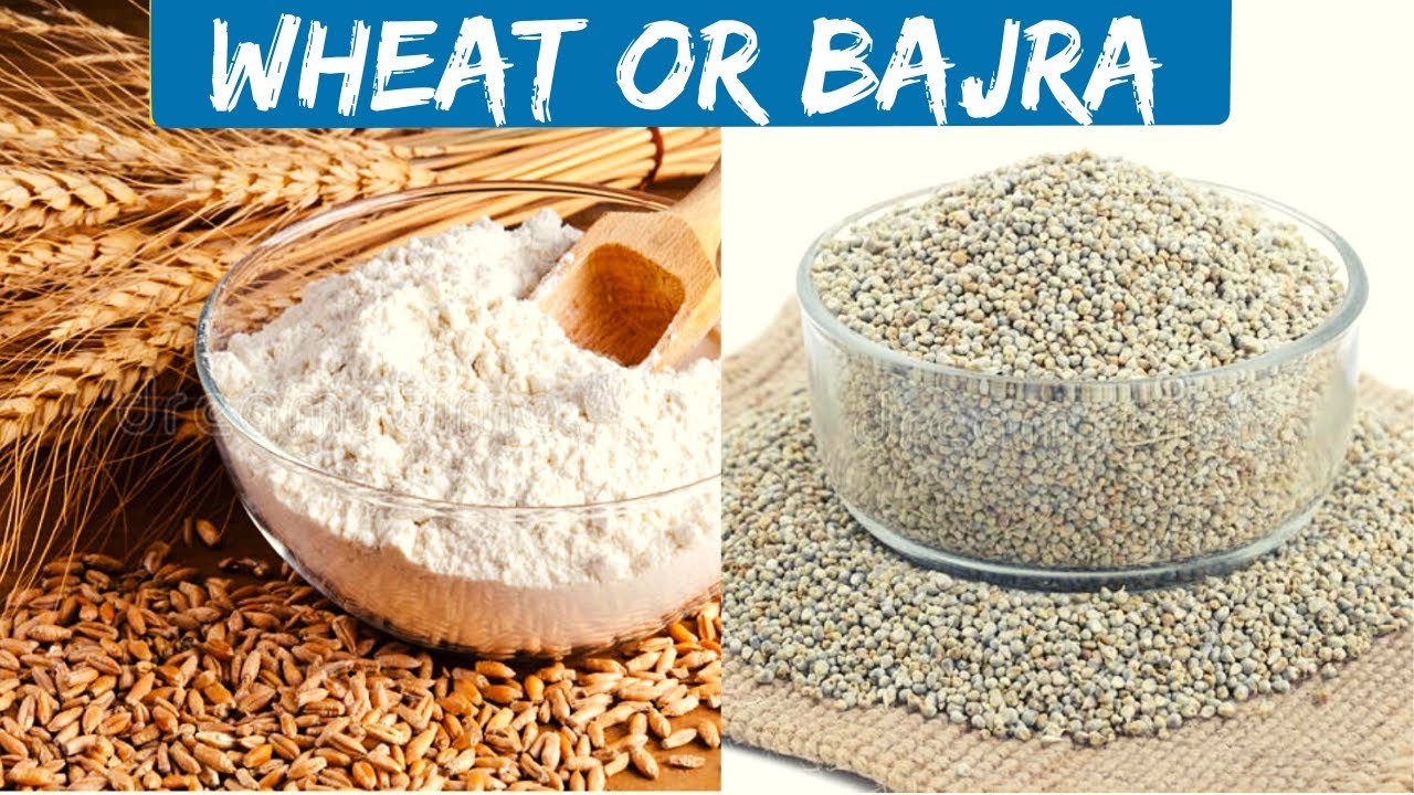 Bajra vs Wheat की तुलना वाला चित्र – एक तरफ गेहूं का आटा और दाने, दूसरी तरफ साबुत बाजरा, सेहत और पोषण के आधार पर तुलना दिखाता हुआ।